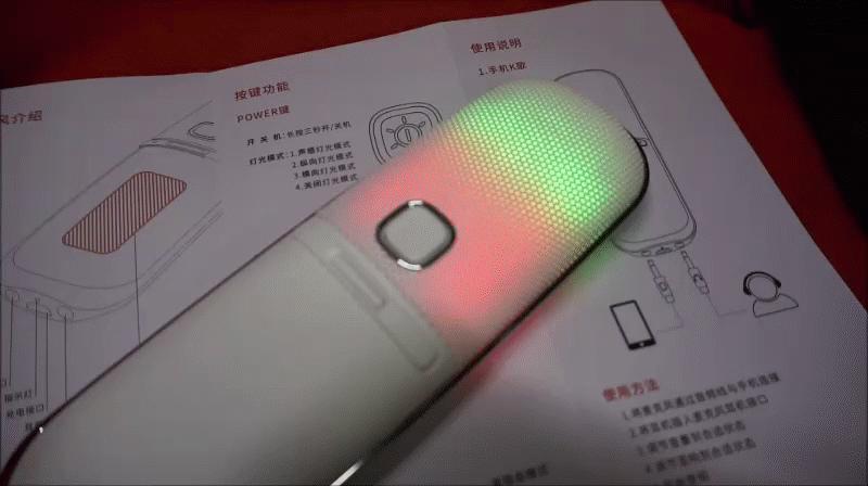在车上唱K？别以为是开玩笑，这款LED声动麦克风能帮你实现
