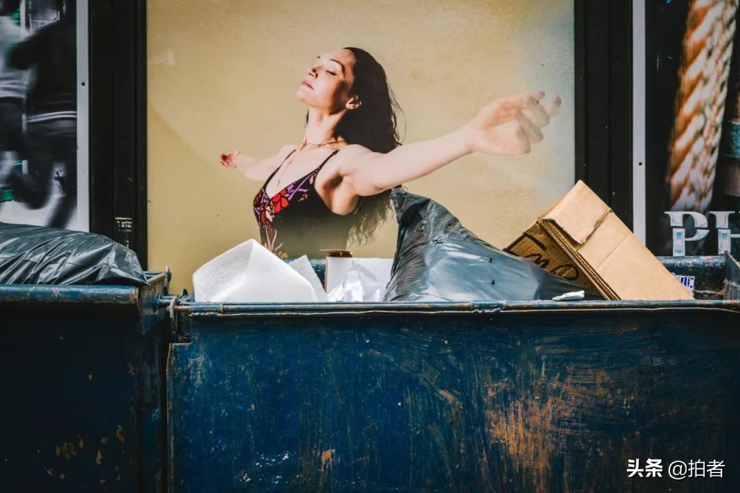 巧合抓拍到的纽约街头画面,视觉错位奇闻趣事