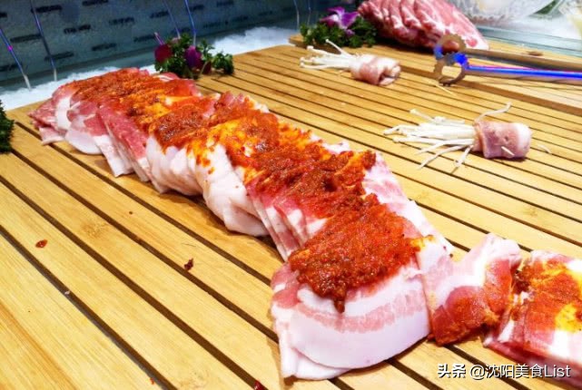 沈阳人！吃自助餐都用什么姿势？