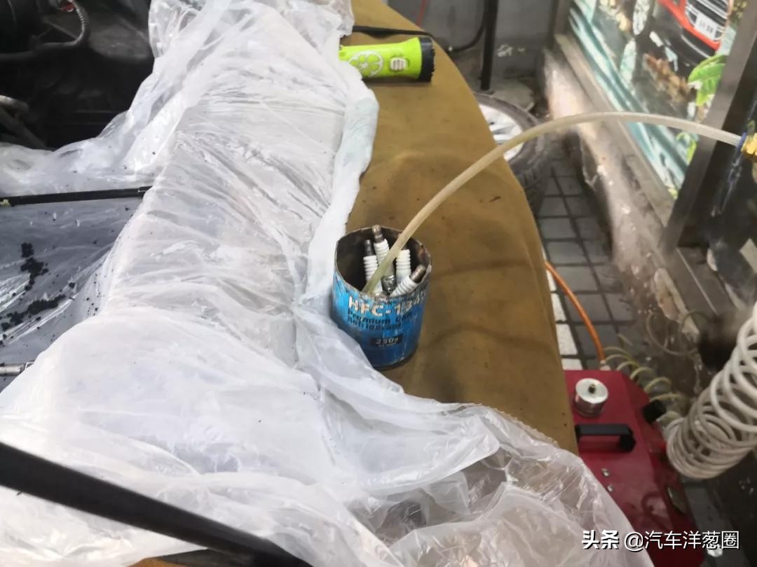 自己动手车子保养换油,汽车三万公里保养换机油常识