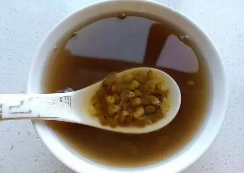 绿豆的注意事项和禁忌,绿豆煮开和没煮开有区别吗
