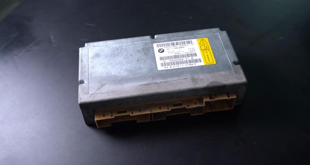 要不要花160万买宝马5系,新款宝马5系现身20t动力大增