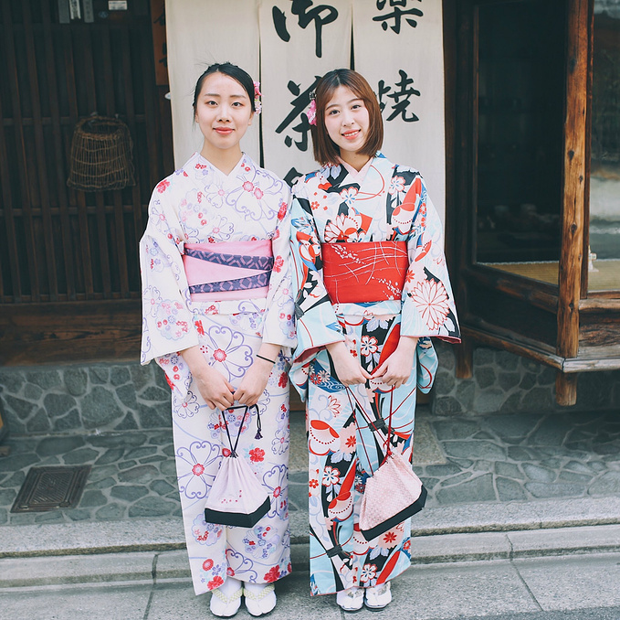 各地日本风情街现状穿和服,日本最古老的一条街