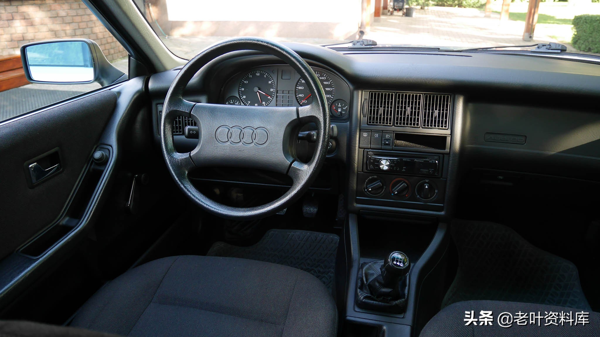 手动挡车换挡看转速表还是时速表,手动挡各档位转速对照表