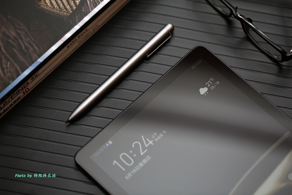 吃鸡看视频还是大屏爽，2K屏+麒麟980华为平板M6首测