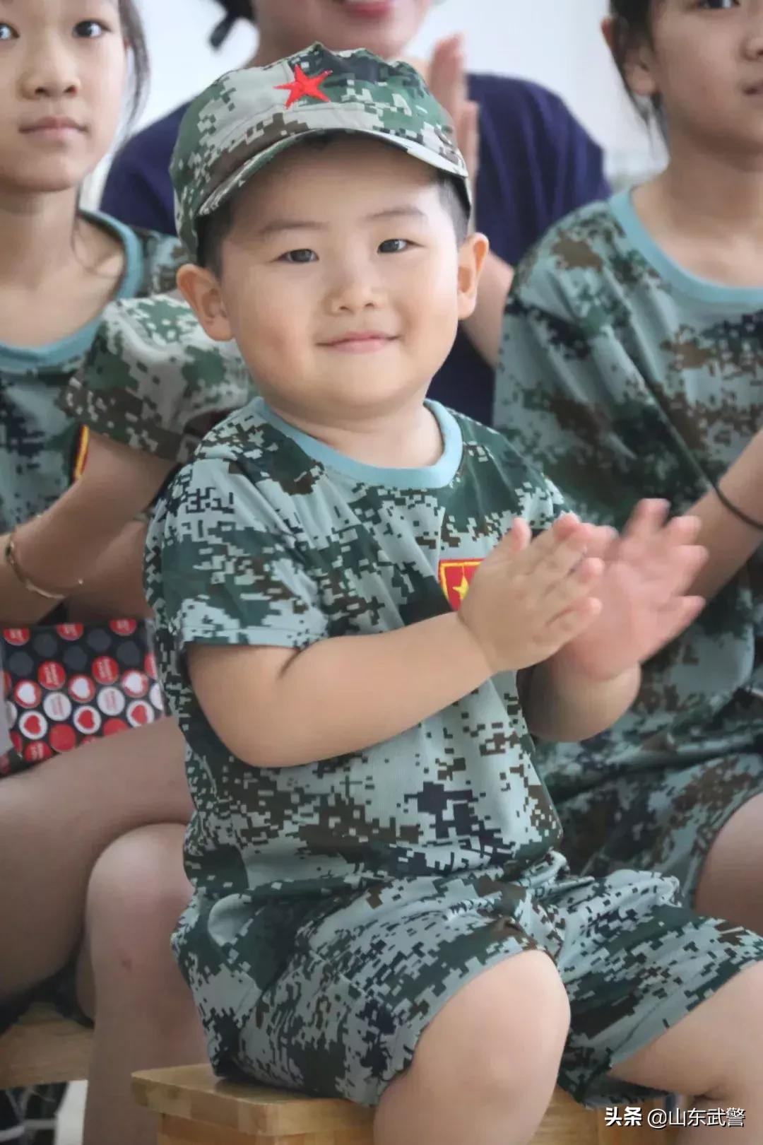 军娃的感人告白,萌萌的军娃