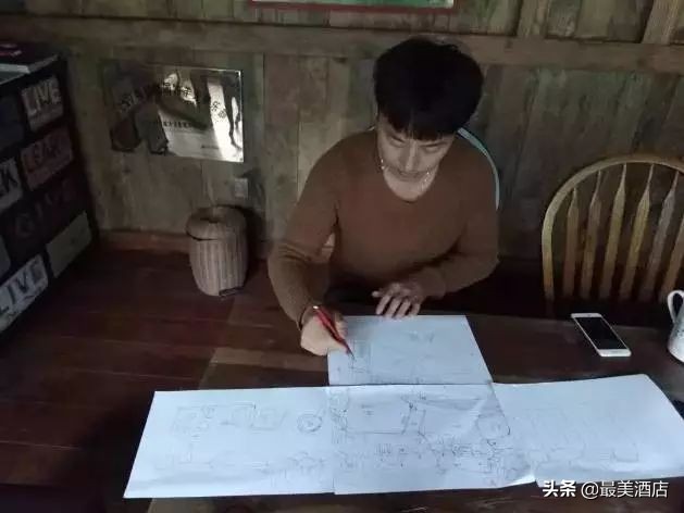 为一姑娘，10年他把30亩荒地打导致梦想家园，让人懂得真爱的意义