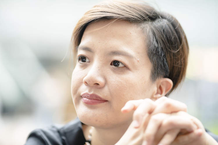 那些拒绝社会角色安排的30+女性，她们的人生乘风破浪了吗？——听格十三、毛利、李佳悦讲述自己的故事