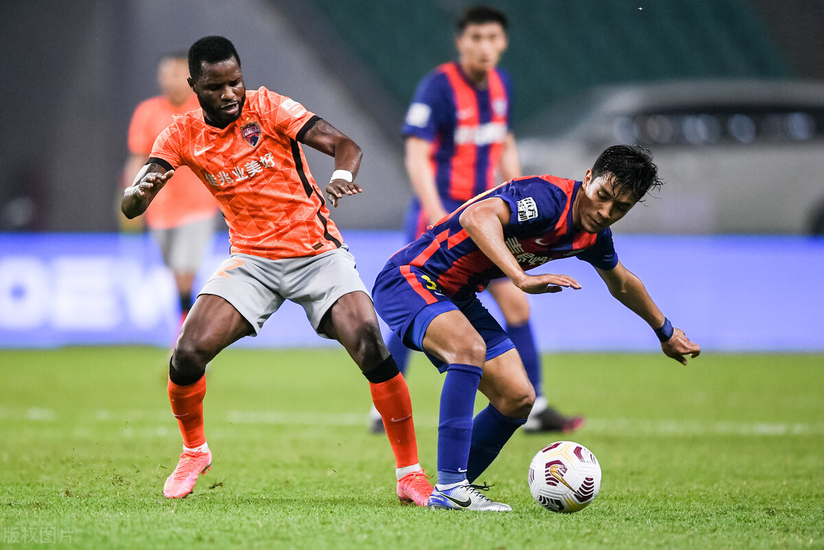 疑惑！“死守反击偷三分”战术三轮拿到四分，但球迷却并不满意