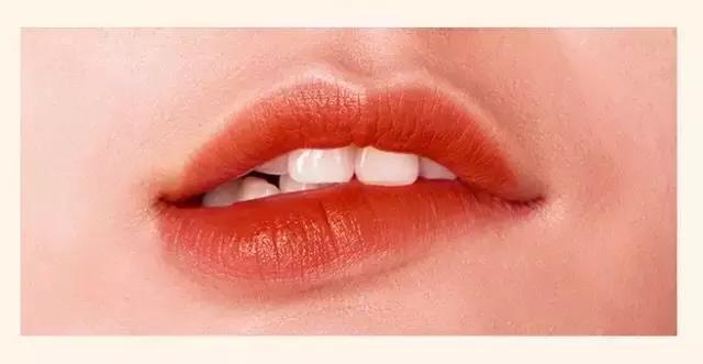 玛丽黛佳和美宝莲腮红哪个好,玛丽黛佳最新款