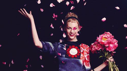 为什么女生身上自带体香,有的人身上会自带体香你知道吗