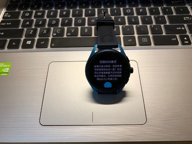 阿玛尼智能腕表第五代,阿玛尼智能手表第四代art5006