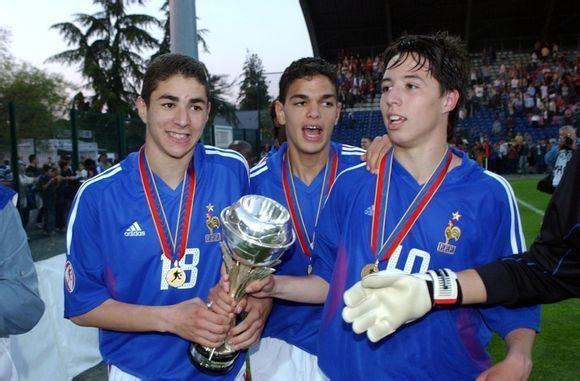 法国四小天鹅完整视频,法国04年四小天鹅