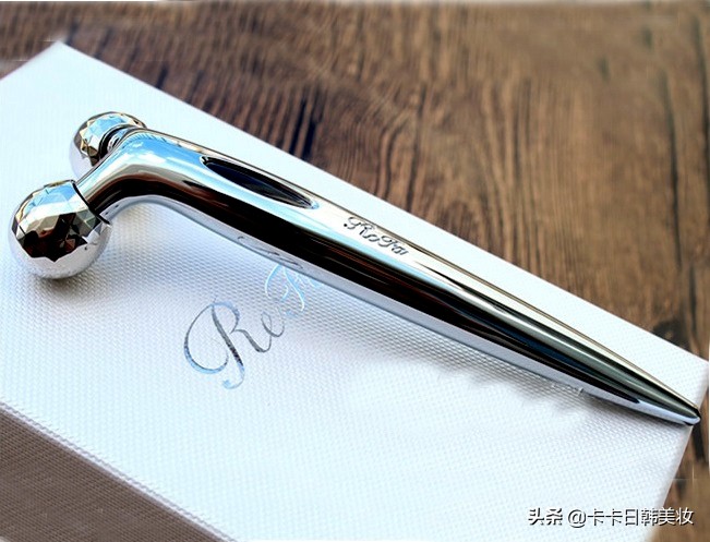 去除黑眼圈的8个超简单的方法,最有效的去除黑眼圈的方法