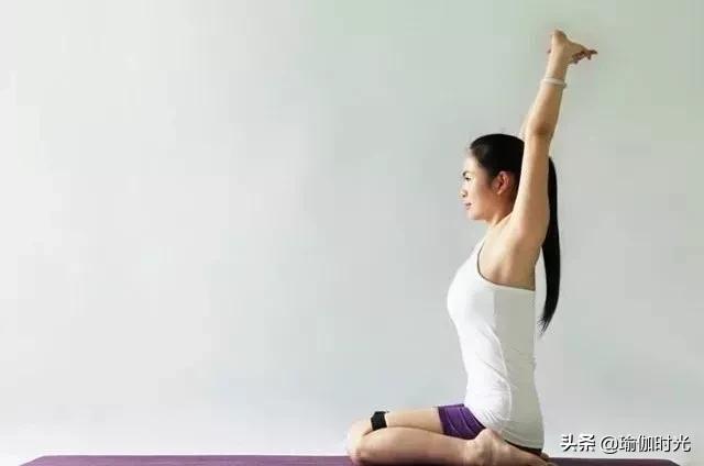 瑜伽经典3个动作瘦身,瑜伽28个经典动作跟练