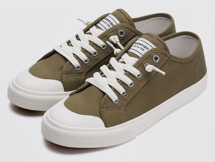 小白鞋推荐英伦风,经久耐穿的小白鞋