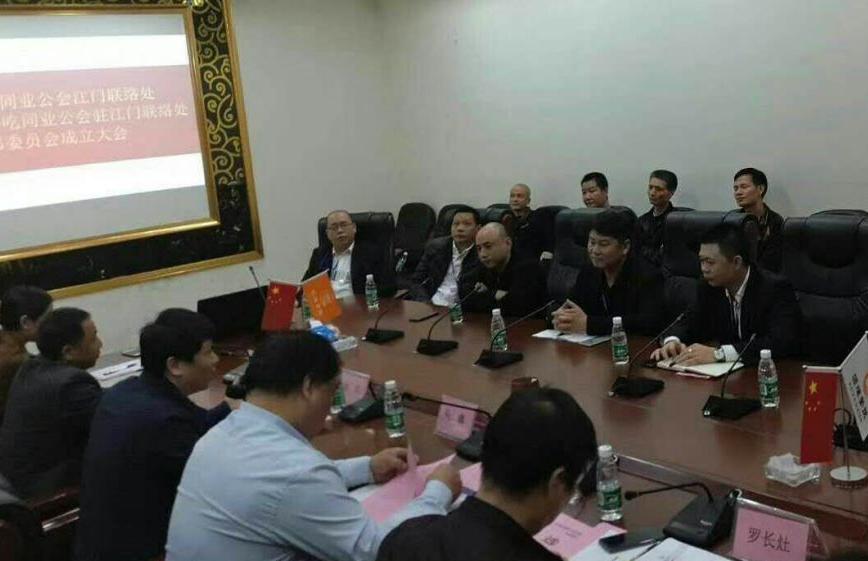 销售突破百亿，8万8门店的中式快餐之光沙县尚能饭否？|缤策