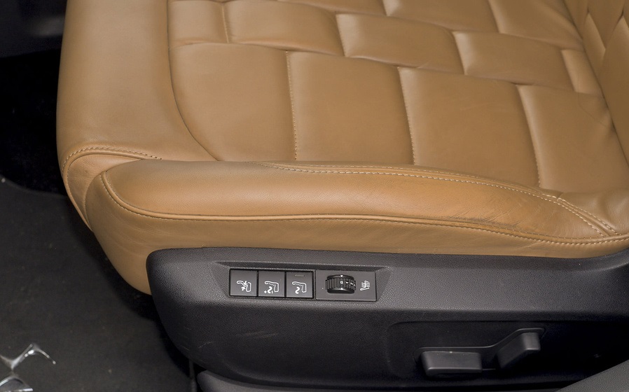 长安谛艾仕2021款全新ds6,2017款谛艾仕ds6豪华版车怎么样