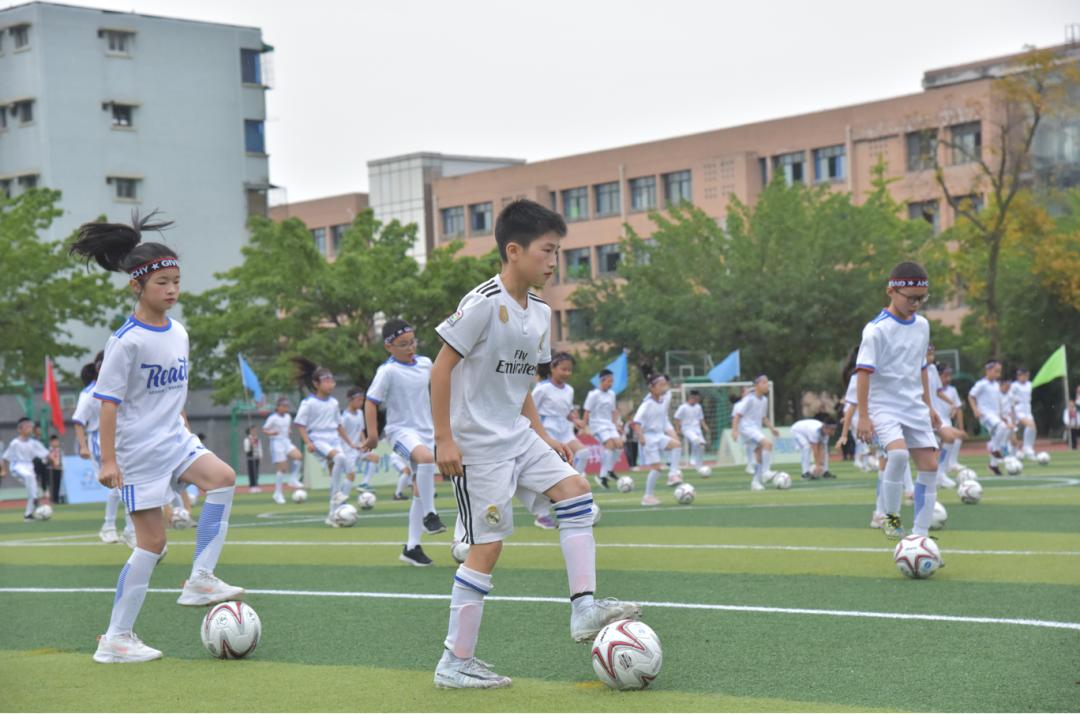 双流足球,我市新增4所全国足球特点校园