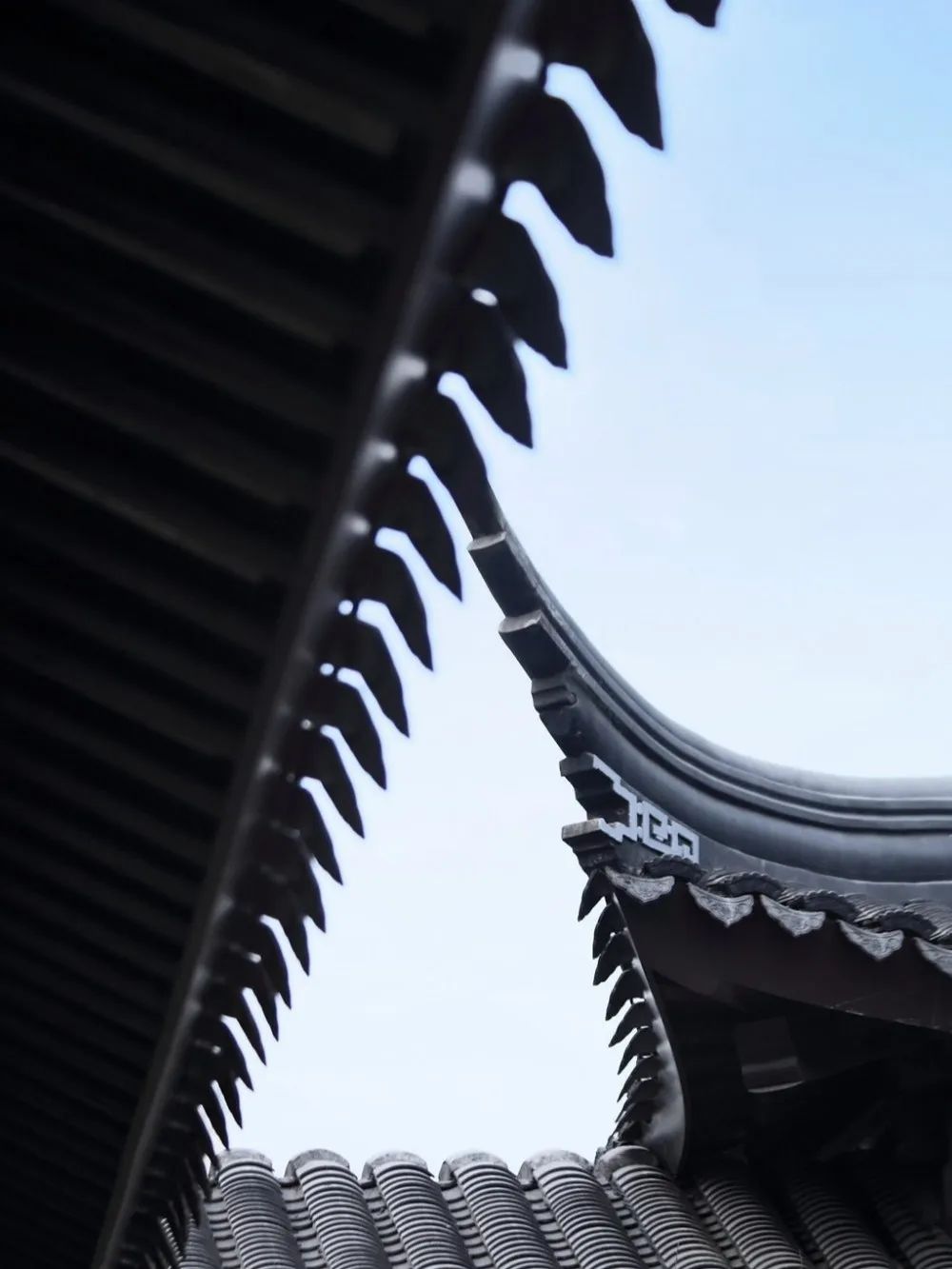 什么是坡屋顶有什么优缺点,什么是坡屋顶保温