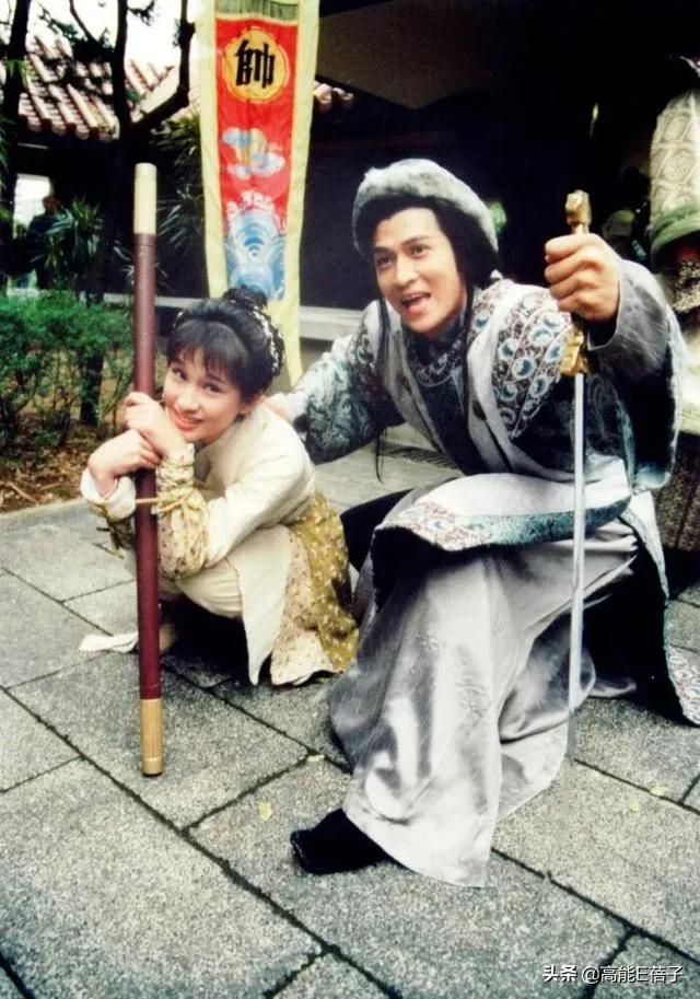 港星为什么去内地发展,港星来内地发展为什么只能当配角