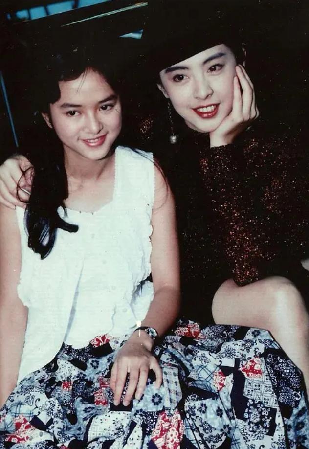 叶蕴仪素颜近况,叶蕴仪年轻颜值