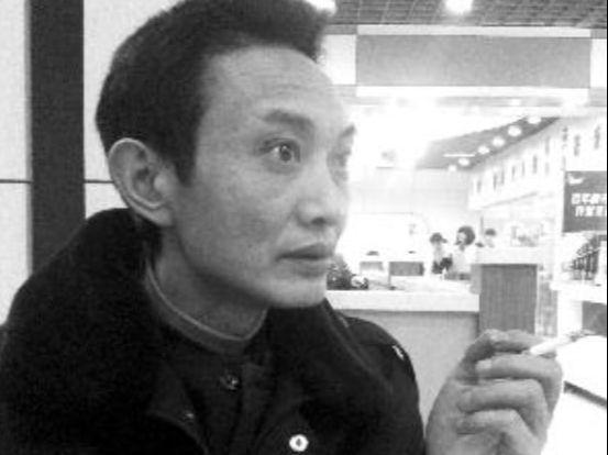 1989年他被控杀妻关押21月，20年花百万寻找真相，前妻却死而复生