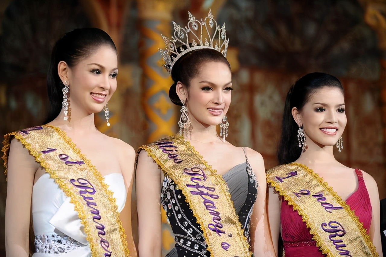 泰国如何区分人妖和女性,在泰国如何区分人妖和女性