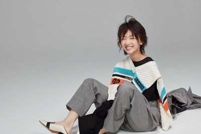 易烊千玺周冬雨壁咚照片,易烊千玺与周冬雨曝光照片