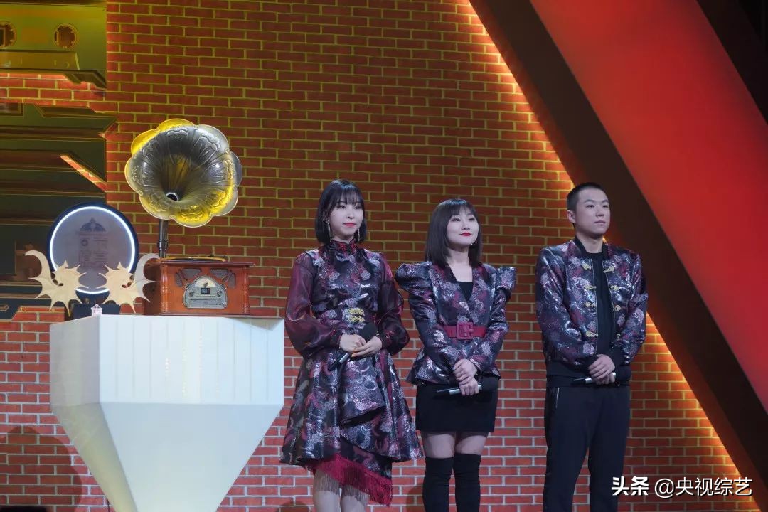 棣栦换鍥芥棗鐝彮闀胯懀绔嬫暍鏄摢閲屼汉,鍥芥棗鐝浠荤彮闀胯懀绔嬫暍