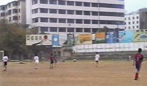 贵州都匀足球场室内,都匀杉木湖有没有足球场