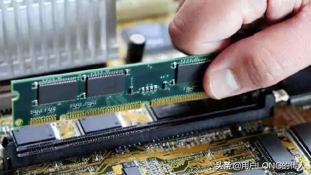 电脑内存条一根16g还是2根8g的好,电脑内存条是买一条16g还是两条8g