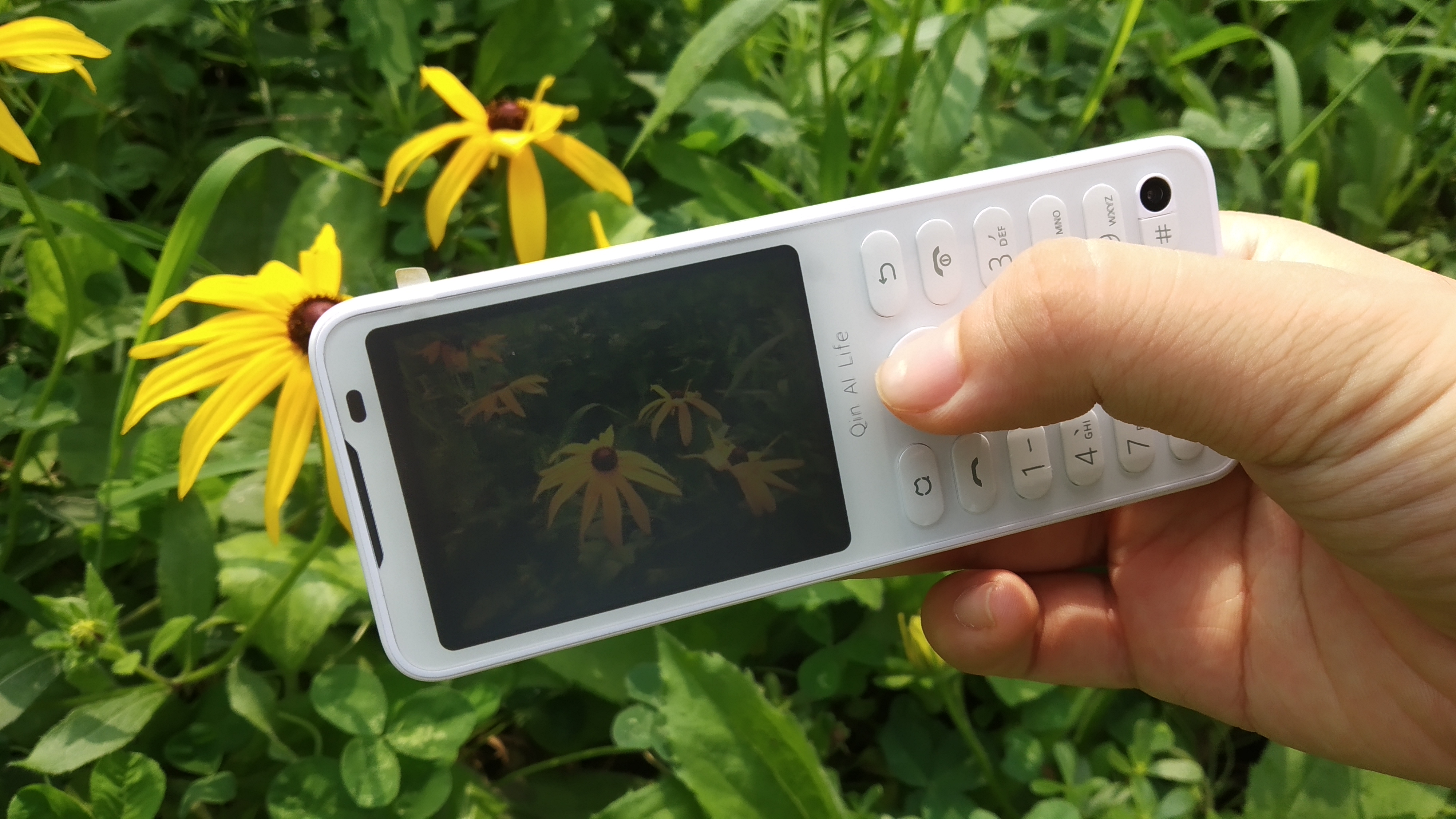 沉迷手机已成社会问题，多亲防沉迷学生手机F21Pro轻松解决