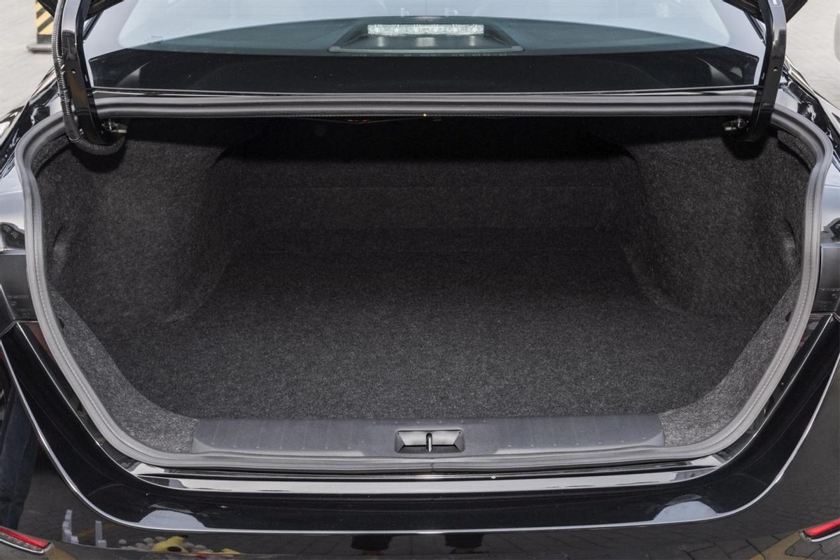 朗逸1.4t舒适版和轩逸1.6l悦享版,朗逸1.5自吸和轩逸1.6自吸哪个耐用