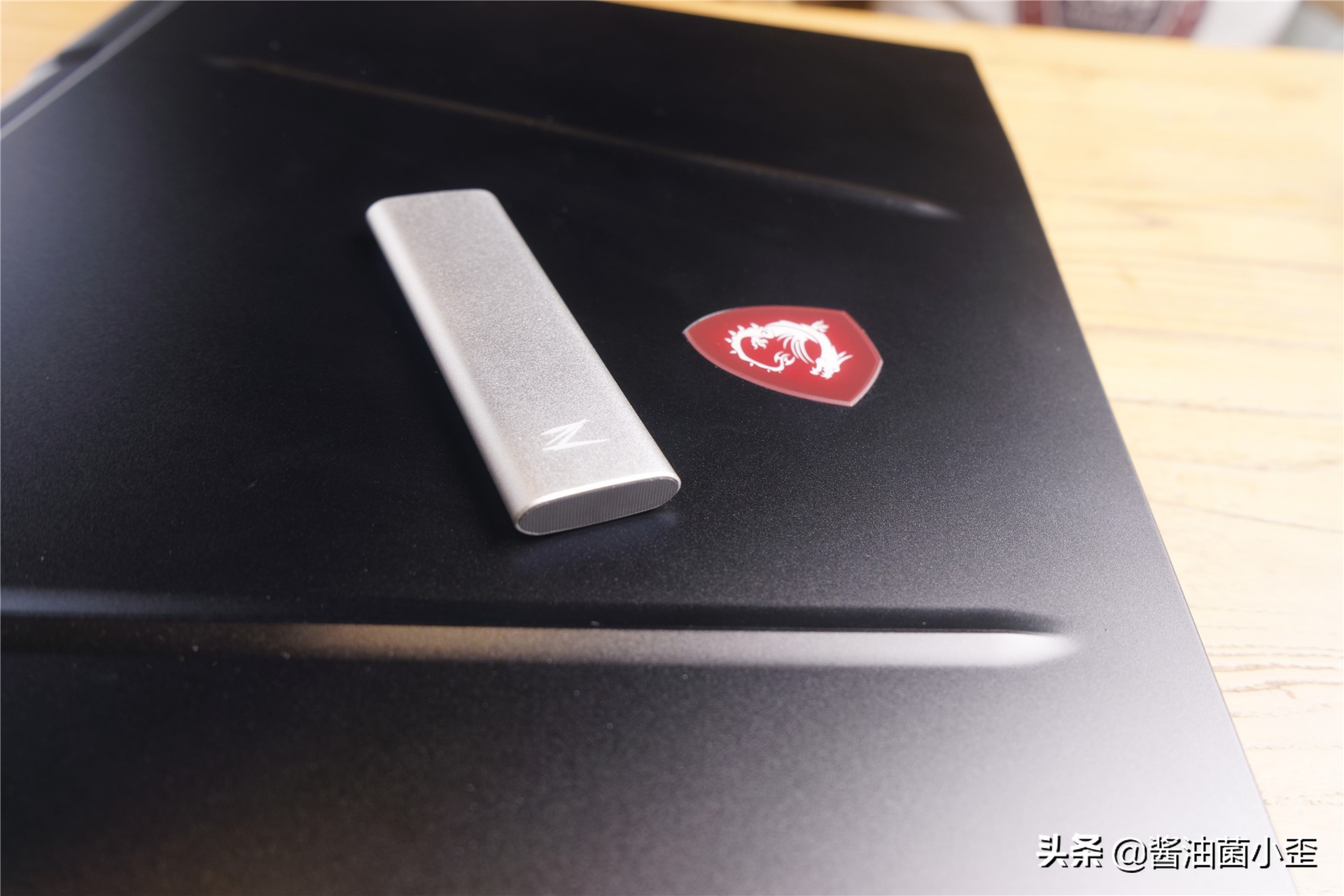 朗科移动固态硬盘1t,朗科z固态硬盘怎么样