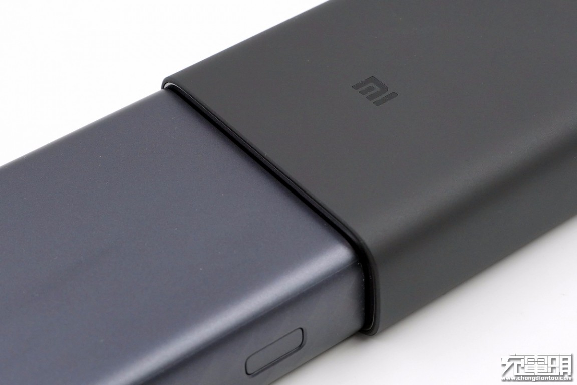 45w小米移动电源3高配版评测,小米移动电源330000毫安测评