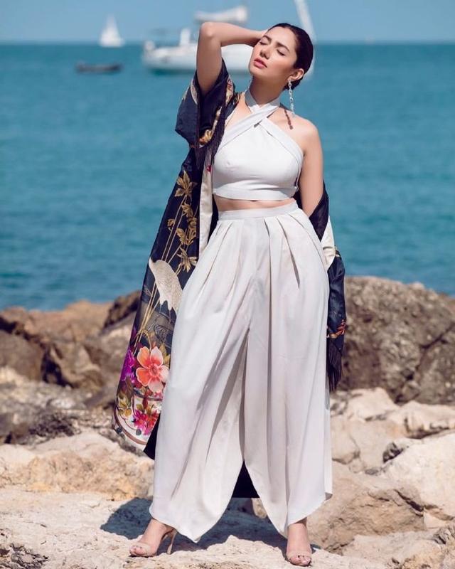 世界各国美女颜值排行榜第一,世界各国美女颜值比拼