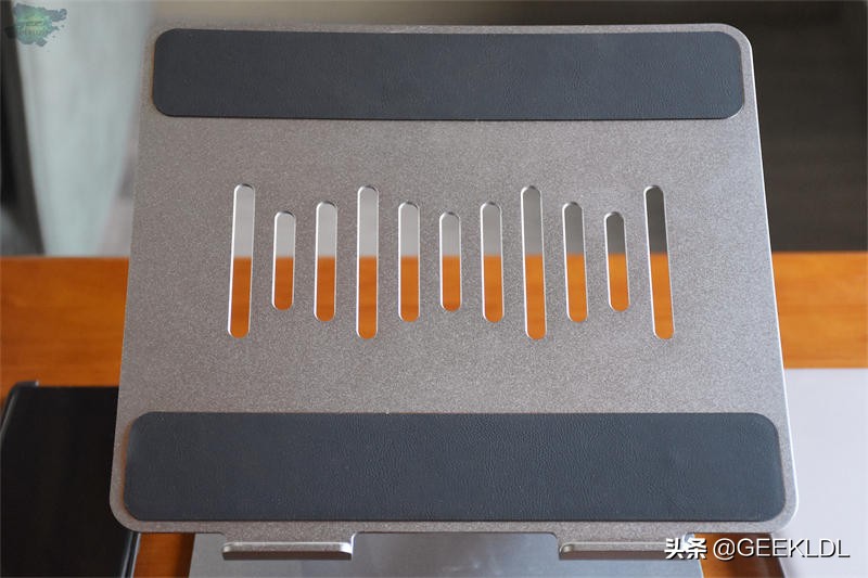 笔记本电脑防低头便携式支架,笔记本折叠支架测评