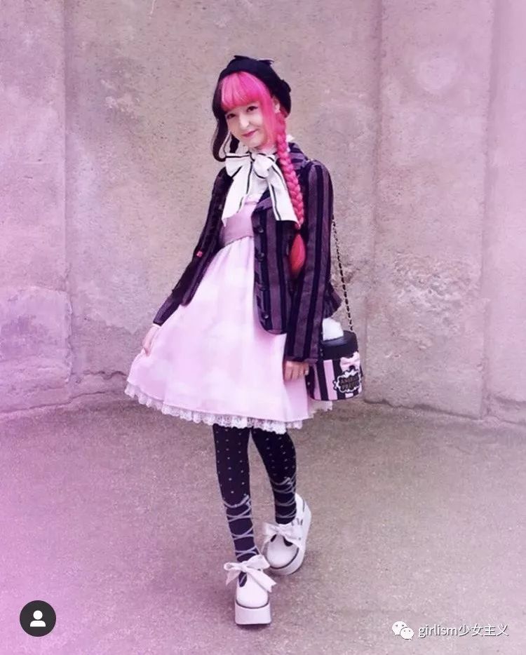 lolita裙子暗黑系推荐,lolita甜系搭配