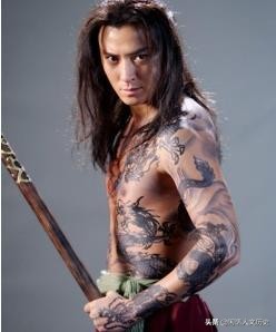 宋江等好汉如何救出鲁智深和史进,梁山众人如何救出鲁智深史进