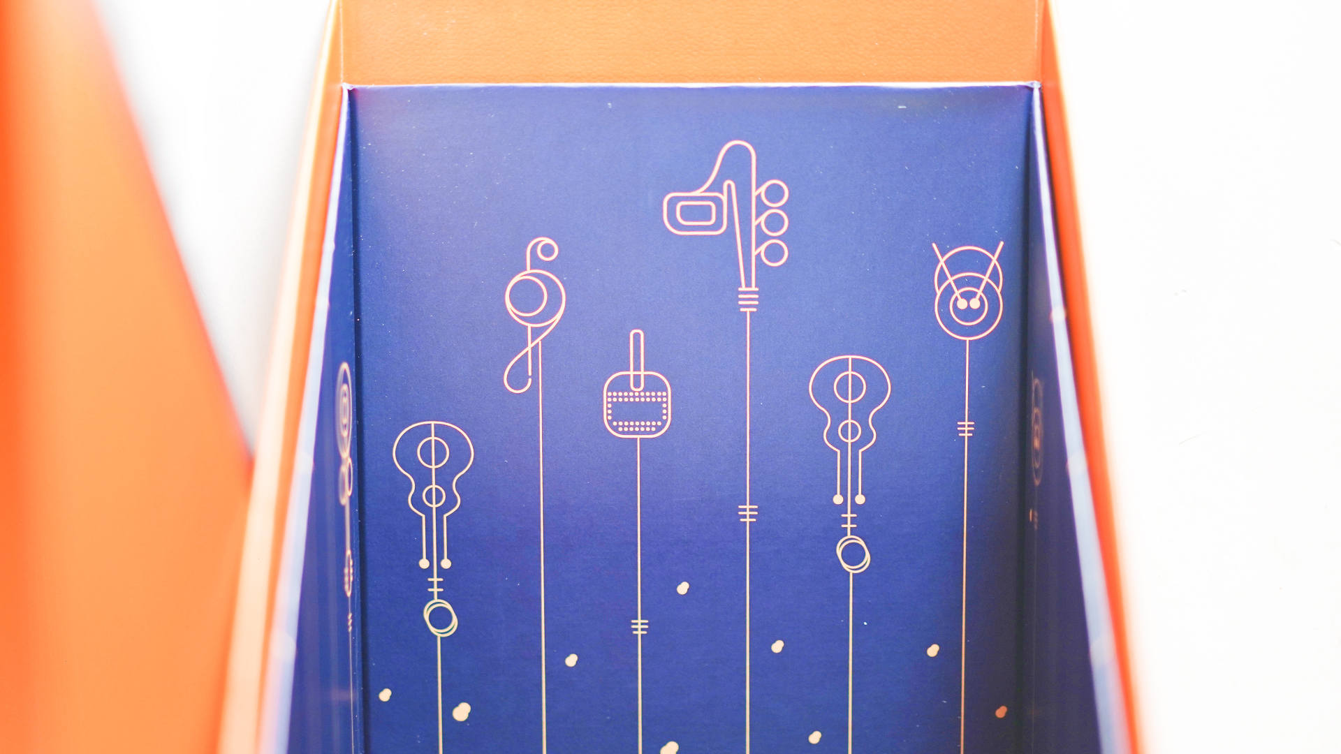 iphone唱吧录音用什么设备,唱吧小巨蛋g3麦克风怎么连接电视