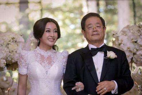 刘晓庆偷税漏税时关在秦城监狱吗,刘晓庆监狱生活揭秘