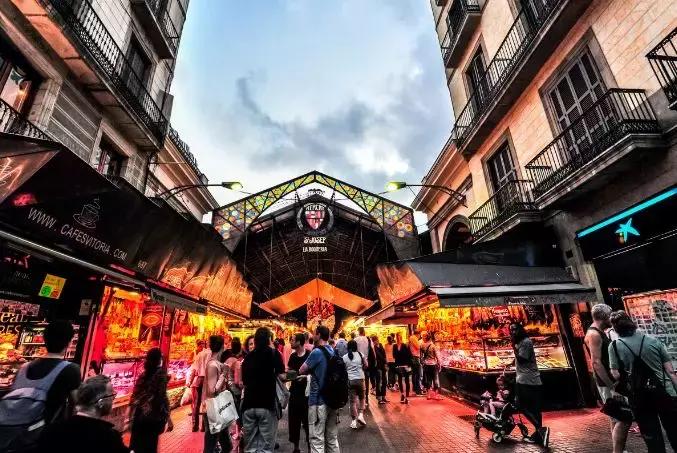 维吾尔族西班牙留学,维吾尔族西班牙