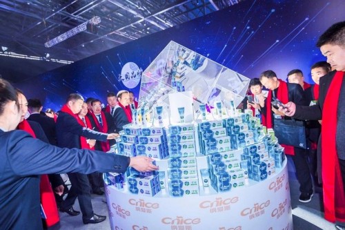 纳爱斯宝洁联合利华,纳爱斯与奋斗者同行