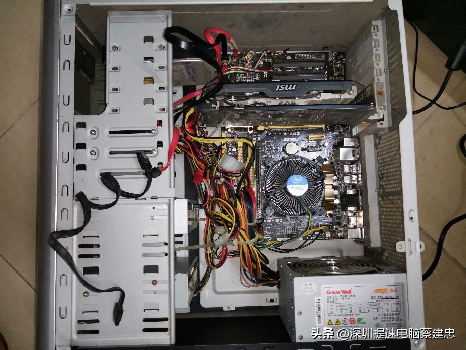 固态硬盘自带win10系统开机教程,win10固态硬盘开机自检