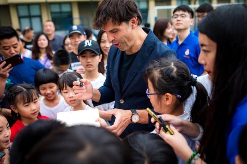 莫伦特斯绝杀皇马视频,莫伦特斯最新比赛视频