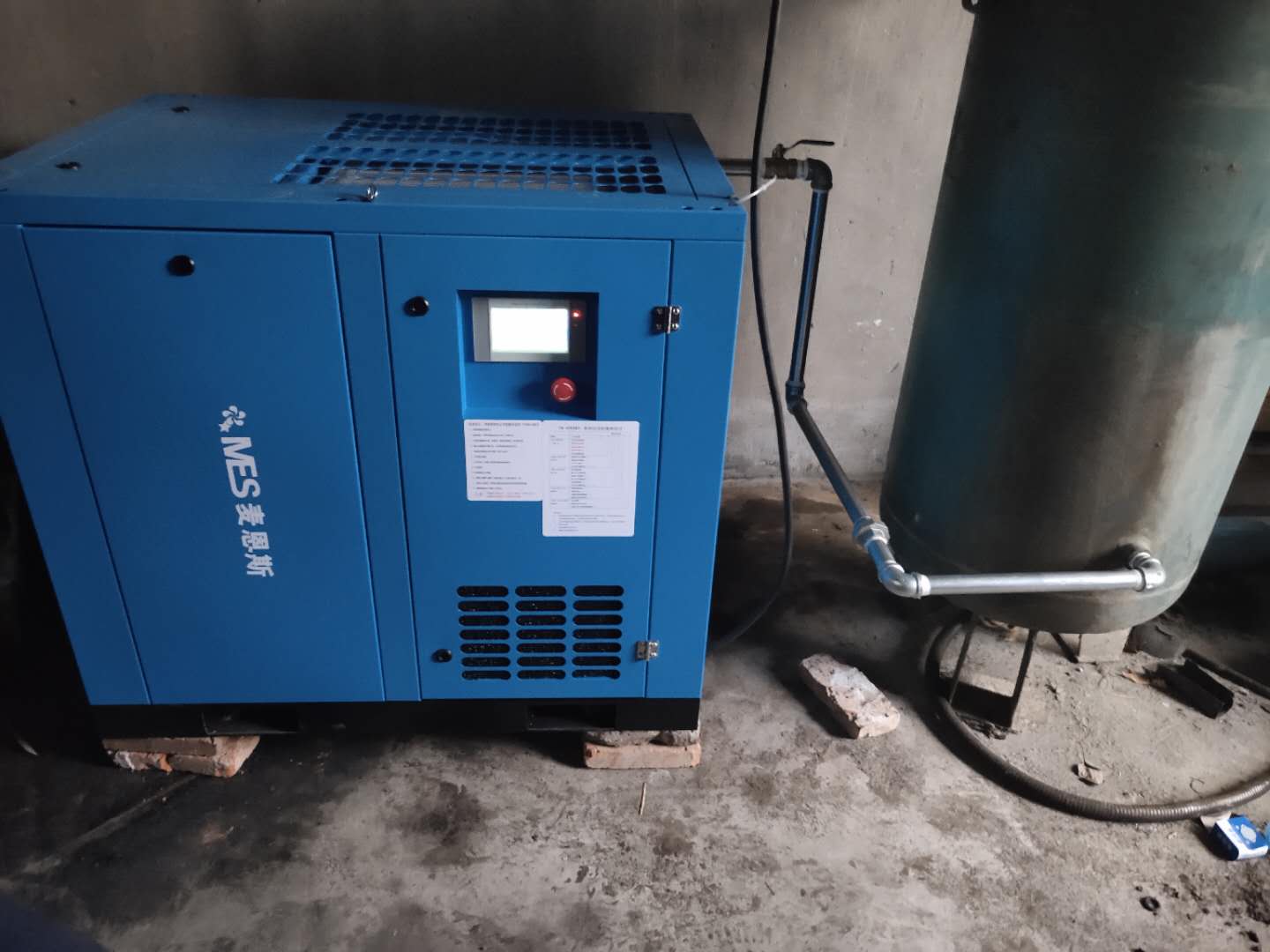 单螺杆和双螺杆式机械的区别,单螺杆和双螺杆制冷压缩机区别