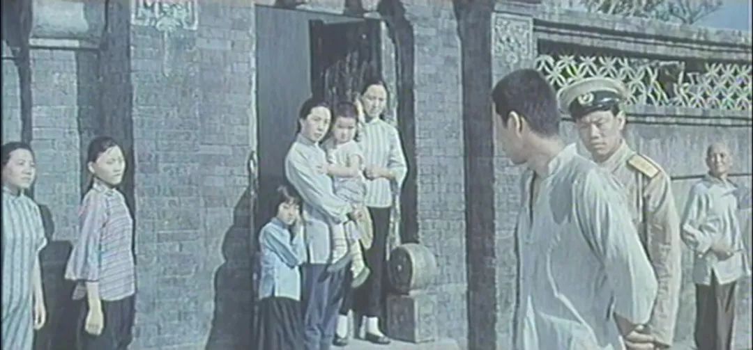 36年前国产动画片,36年前最火的一部国产电影