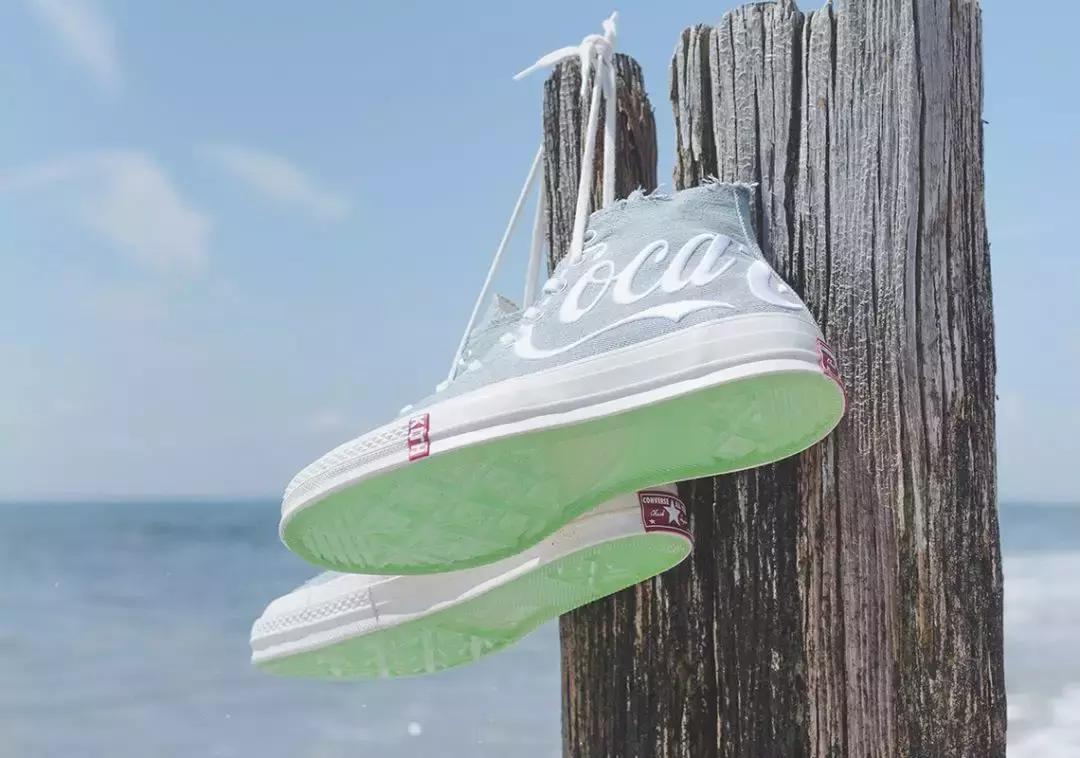 泫雅黑色运动鞋出场,16双秋天最想买的运动鞋