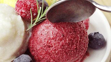 不加酸奶不加淡奶油的水果冰淇淋,不加牛奶只加奶油的原味冰淇淋